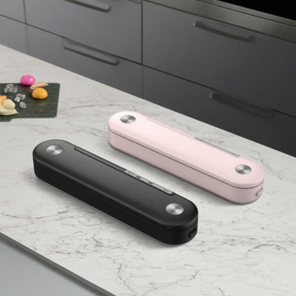 Kitchen Automatic Vacuum Sealing Machine Handheld Fresh Food Saver Factory Price Vacuum Sealer Power Made Plastic